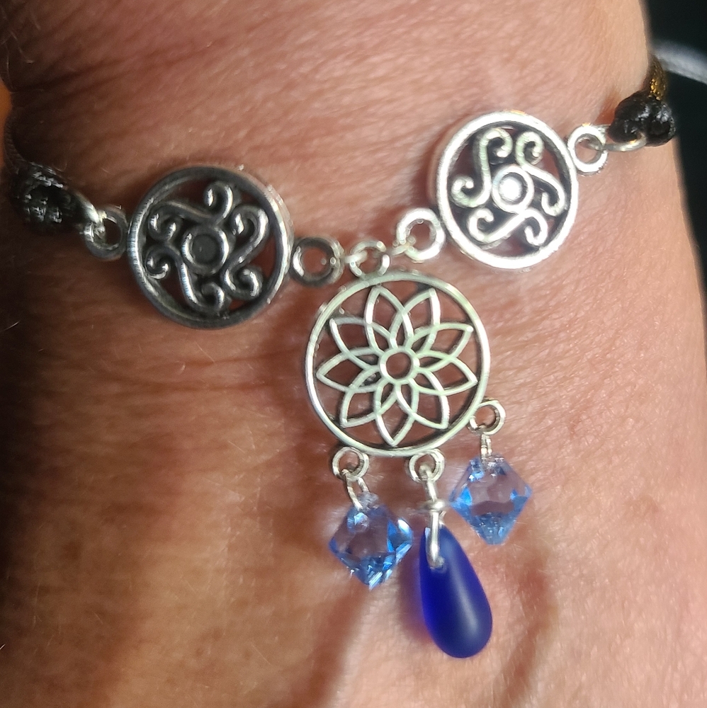 🐰Silver and Blue Celtic Bracelet with Intricate Charms